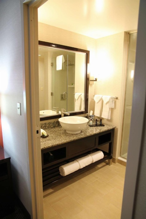 Embassy Suites By Hilton Ontario Airport image 5